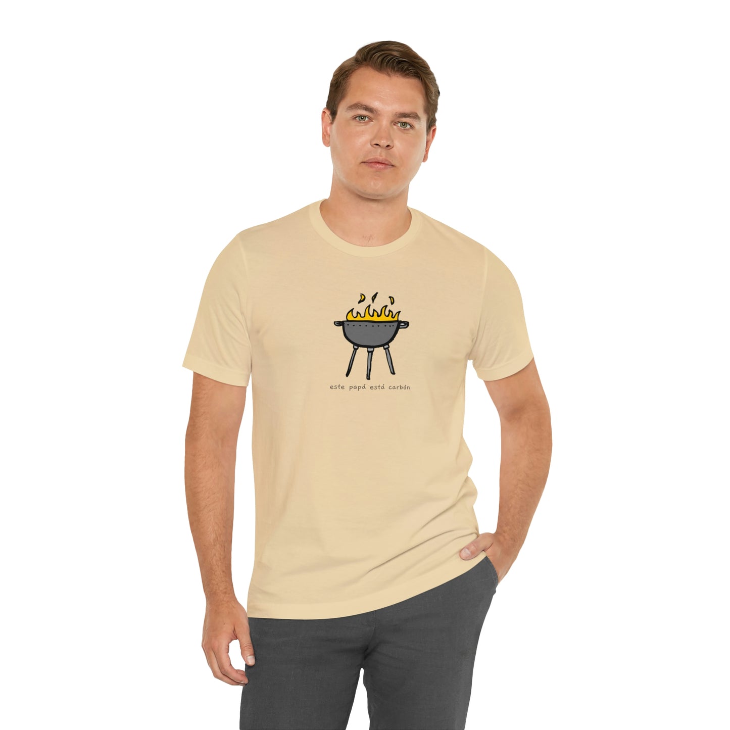 Este papá está carbón- y tiene la tshirt pa probarlo