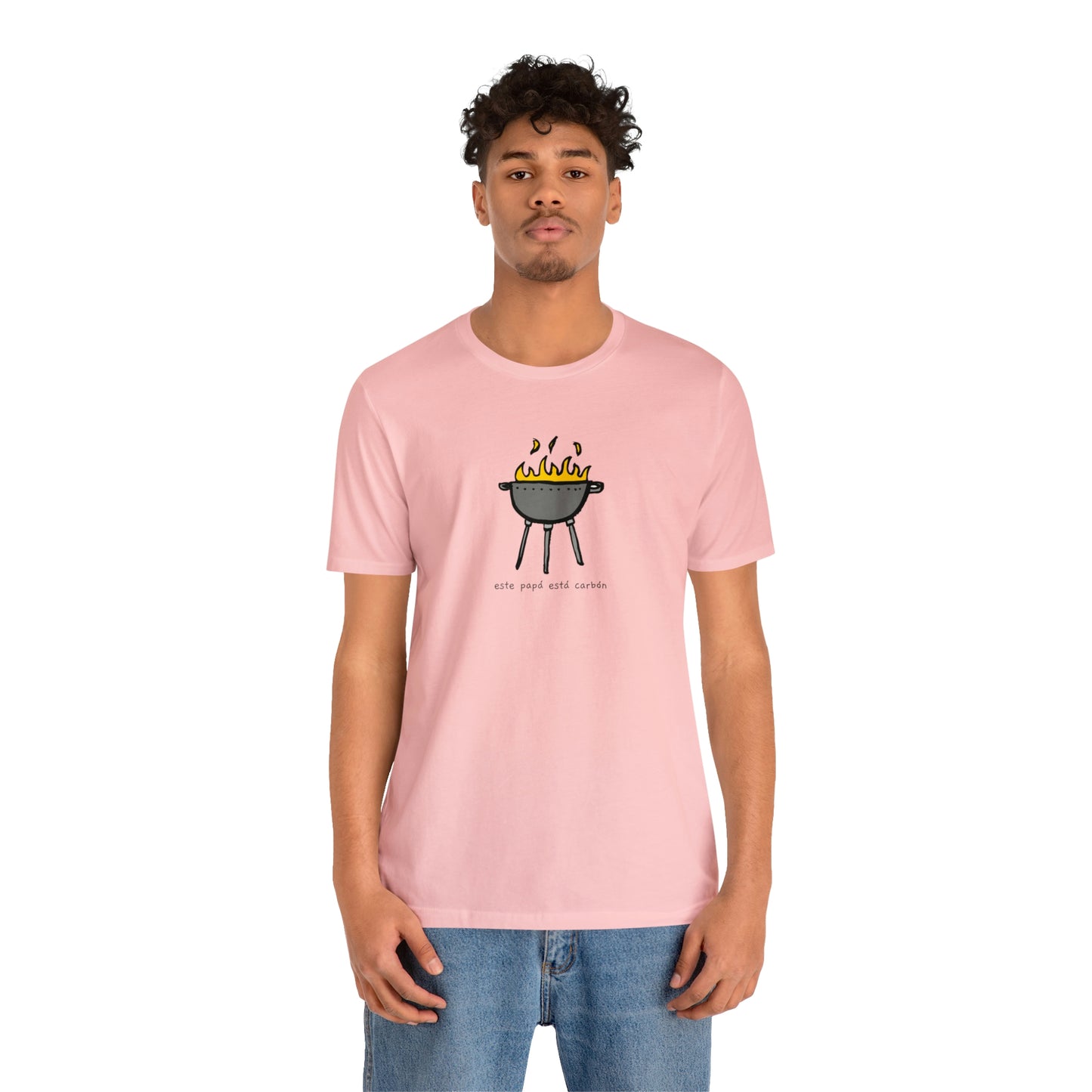 Este papá está carbón- y tiene la tshirt pa probarlo