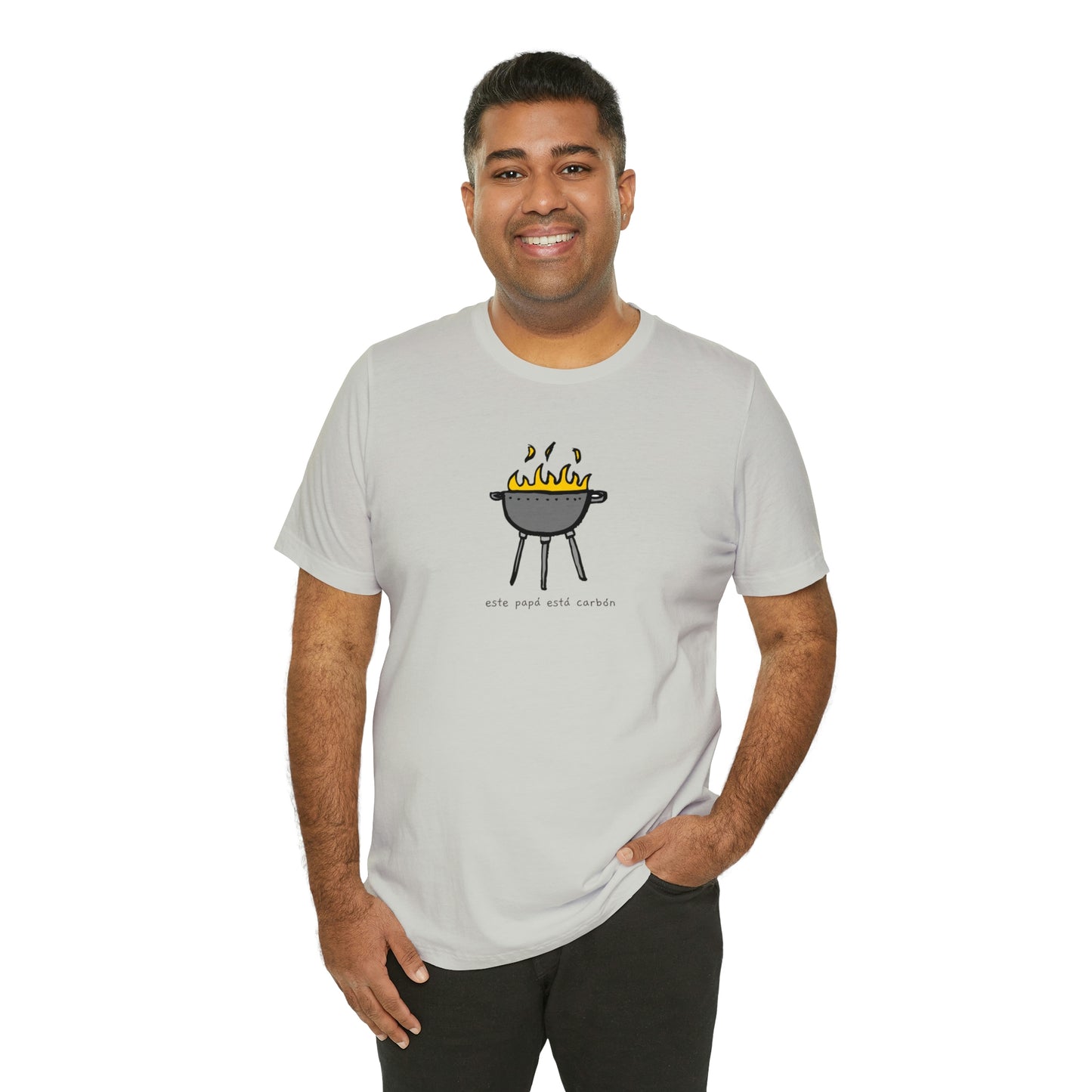 Este papá está carbón- y tiene la tshirt pa probarlo